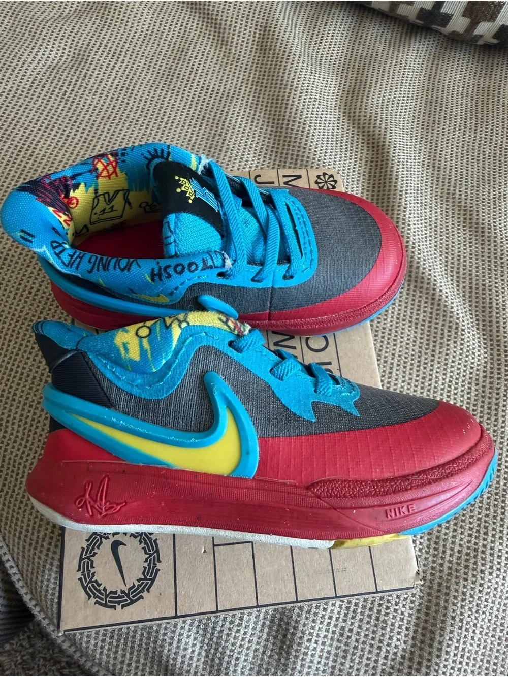 Nike Kids Kyrie 8 SE Toddler Sneakers - Black/Red/Yellow/Blue
